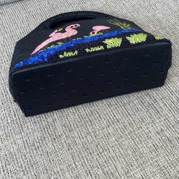Vintage Flamingo Beaded Bag - Picture 2 of 9